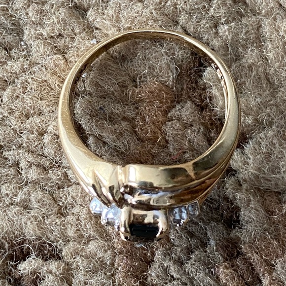 Luxurious Solid 10K Gold Blue Sapphire Natural Baguette Diamonds Ring. - Picture 5 of 9